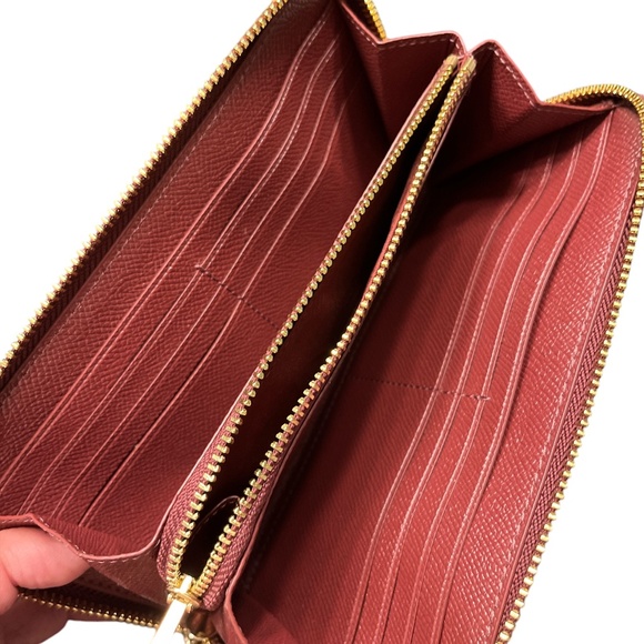 NWOT Coach Wine Zip Around Wallet/Wristlet - Picture 5 of 6